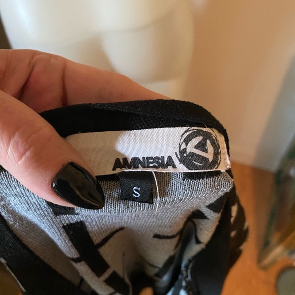 Cardigan - Picture 2 of 3